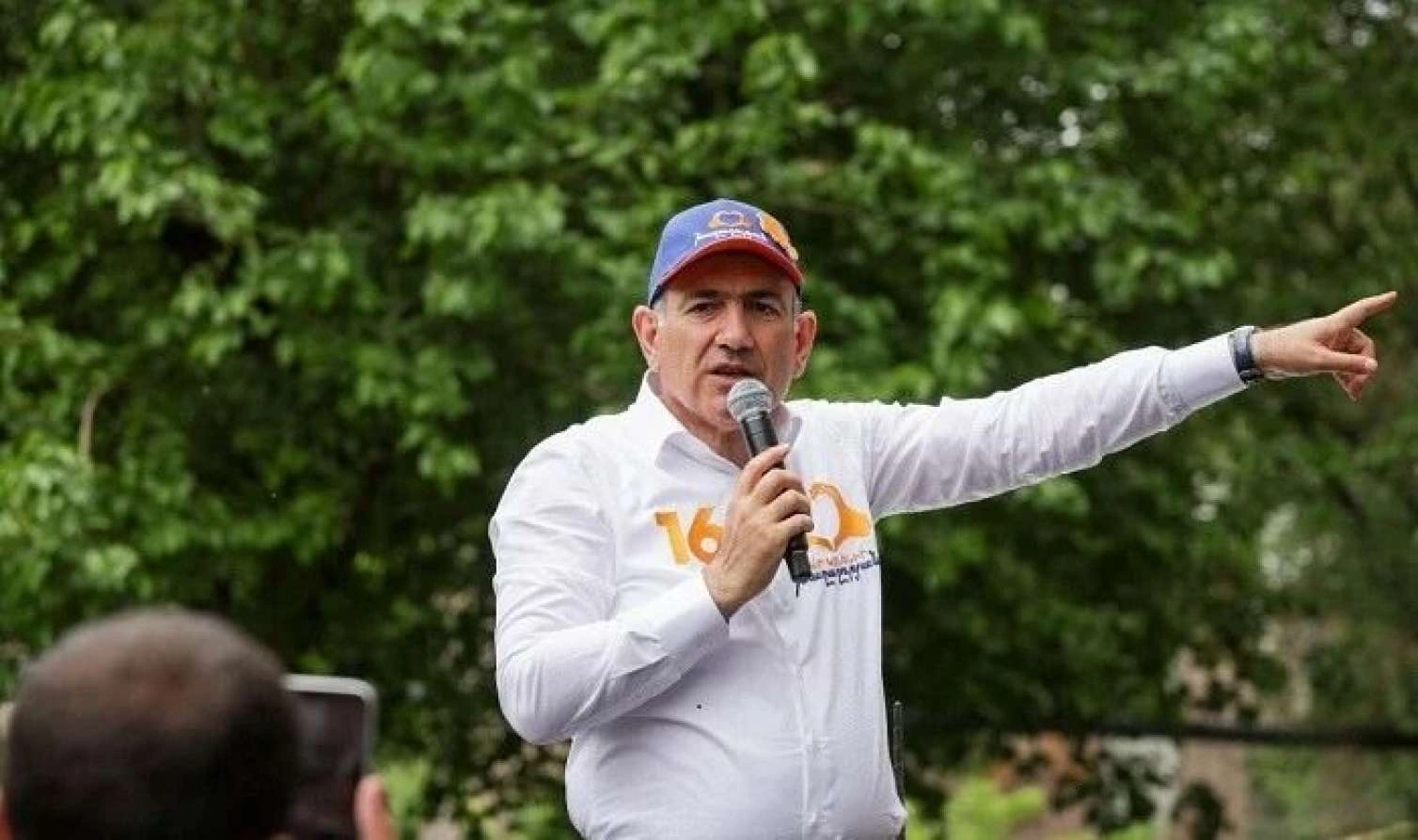 Paşinyan Zəngəzurda gəzir: Bəlkə, XDQ “təlimə” başlasın?