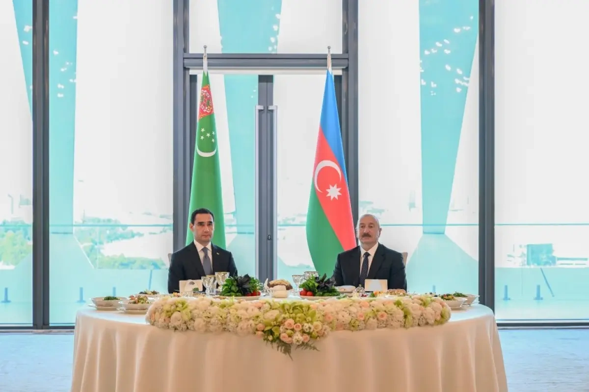 Türkmənistan Prezidentinin şərəfinə dövlət ziyafəti verildi – FOTOLAR