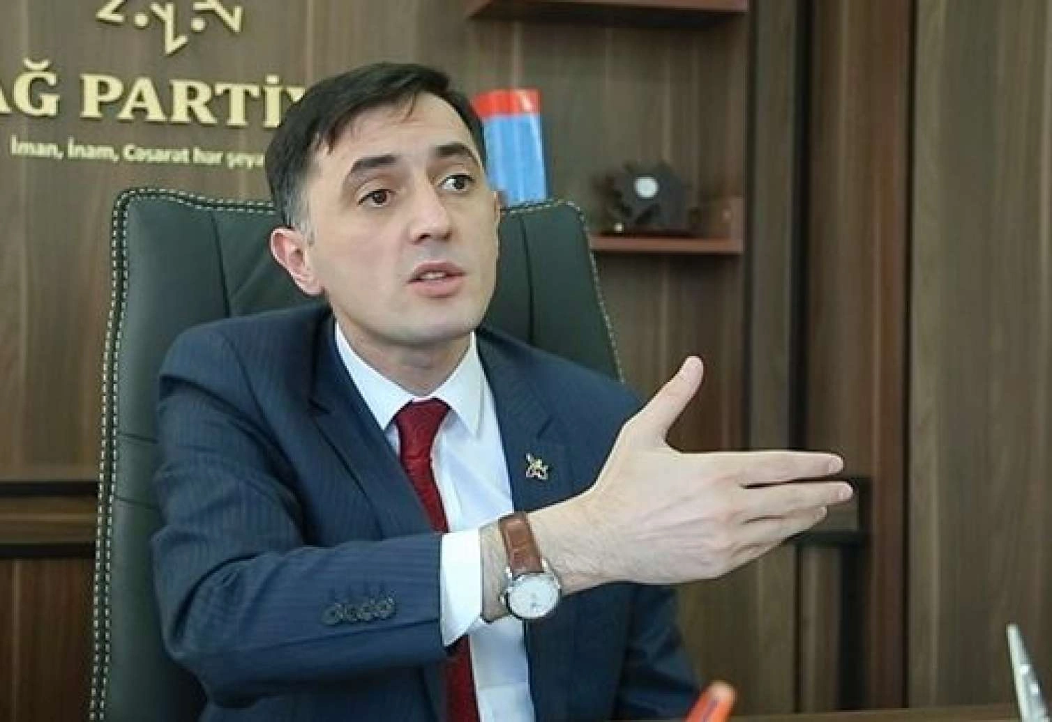 “Metro məsələsi 11 aya düzələn deyil, azı 2 il çəkəcək” –