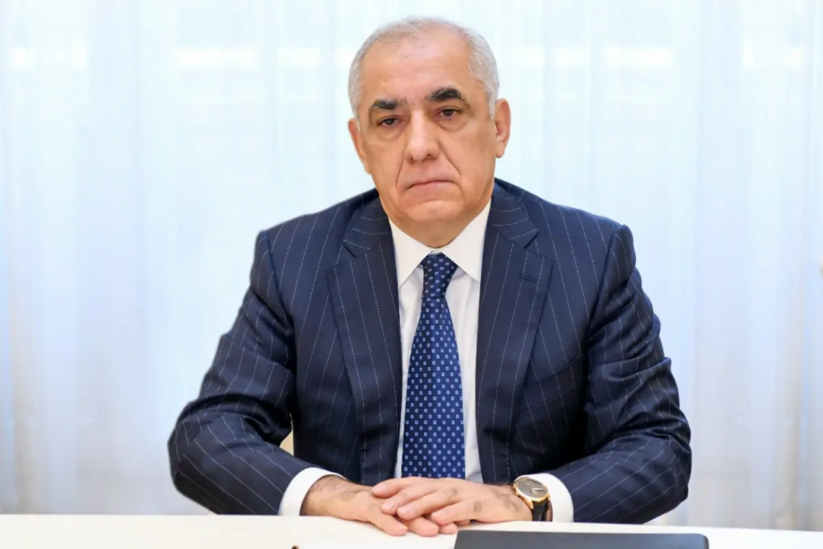 Baş nazir yeni əmr imzaladı