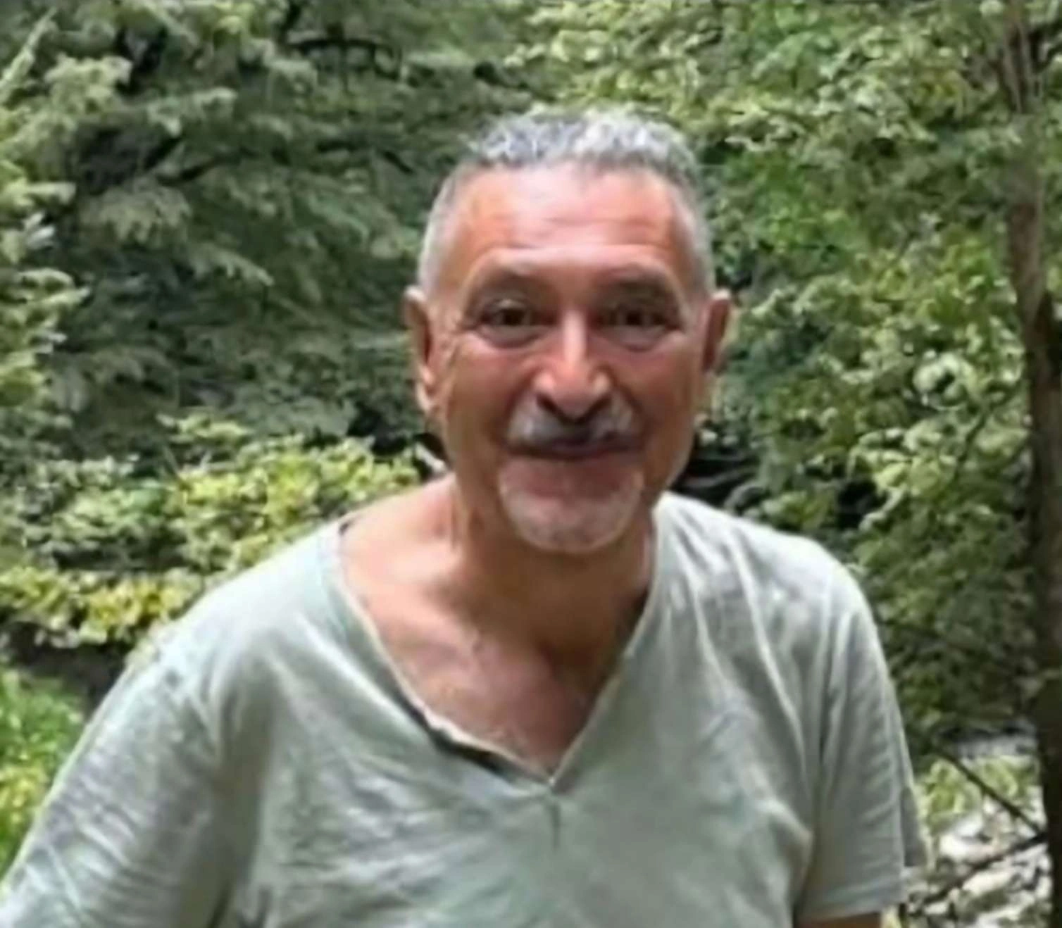 Tərcüməçi Ziya Muradov müəmmalı şəkildə vəfat etdi -