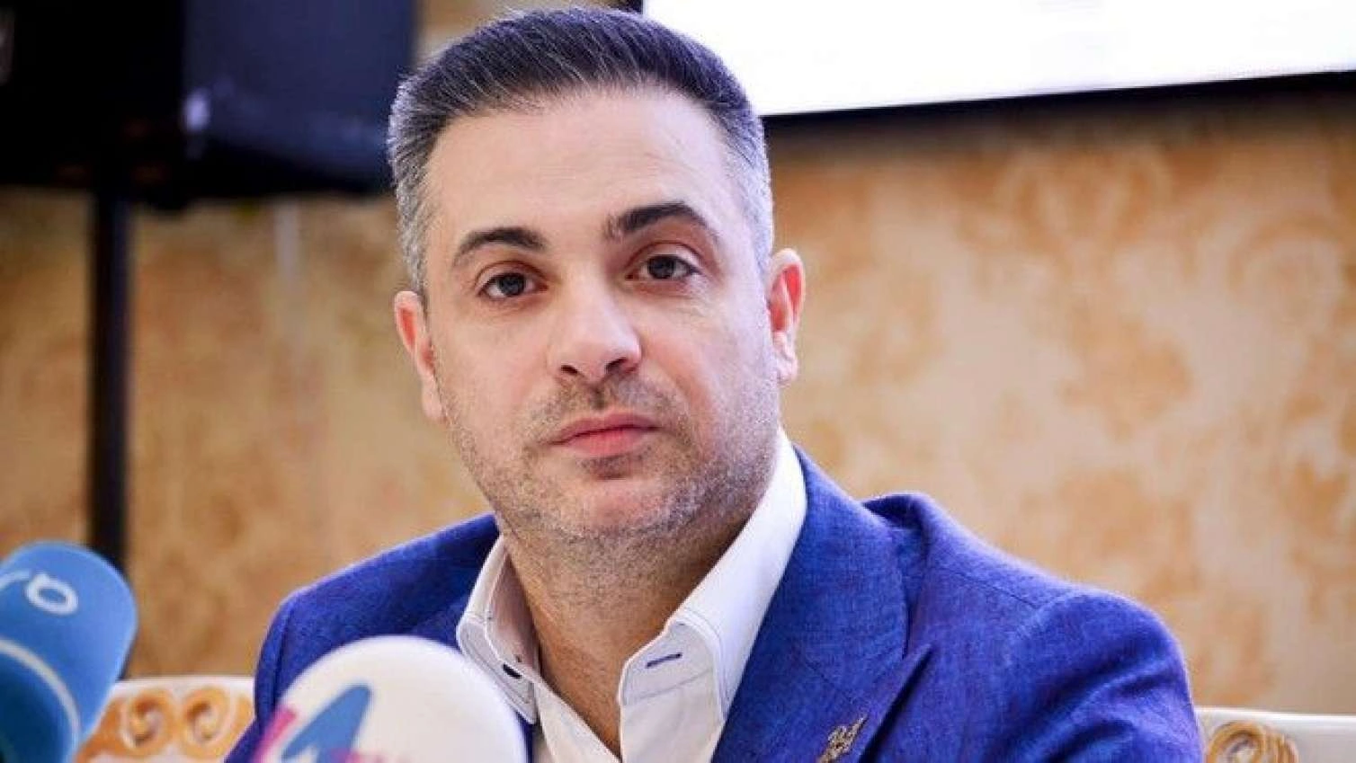 Rüfətin qızı tələbə oldu: