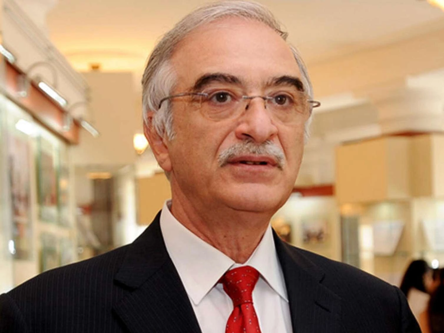 Polad Bülbüloğlunun ailə qurması ilə bağlı detallar