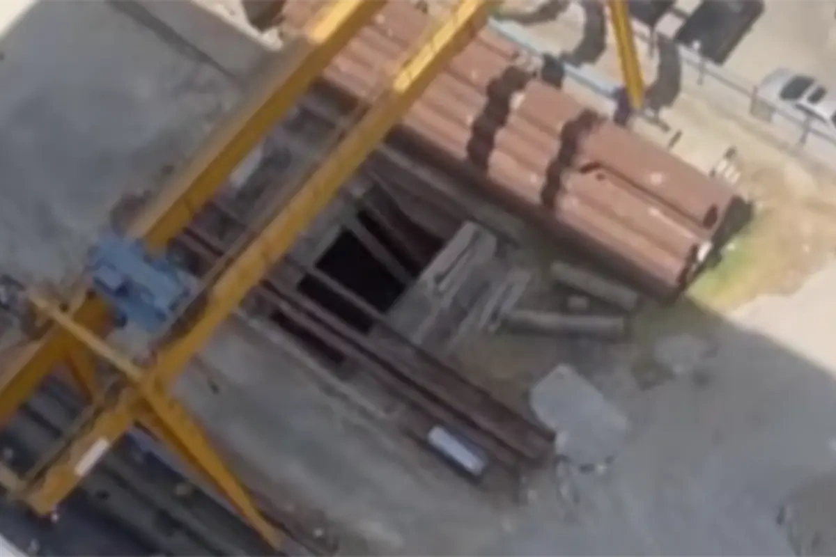 Bakıda binanın altından metroya keçid inşa edilir? – VİDEO