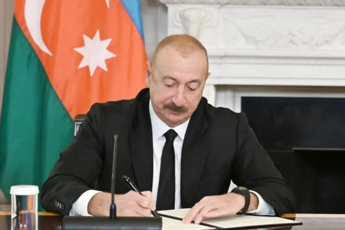 Prezident fərman imzaladı
