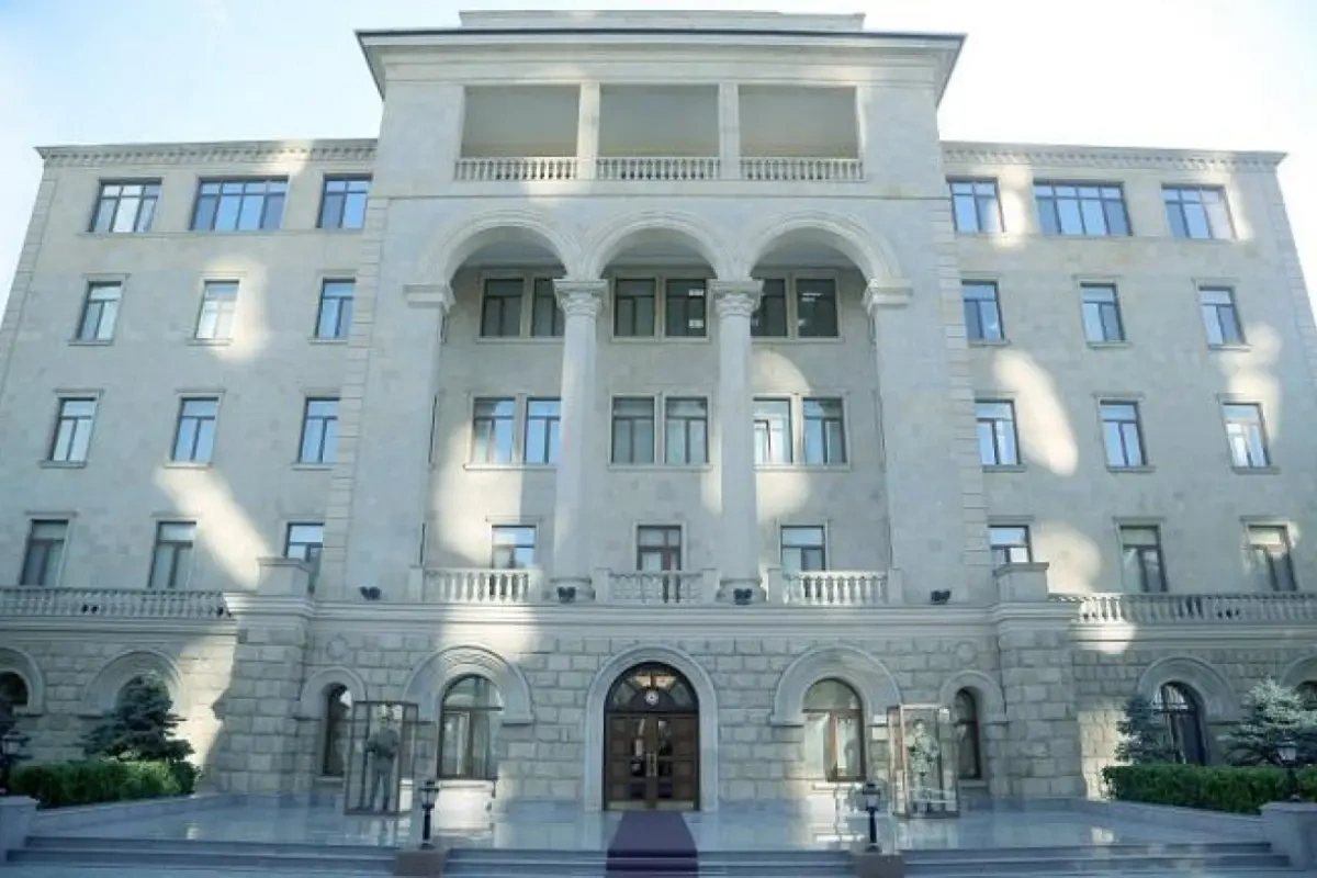 HHQ və XTQ komandanları təltif olundu - Foto