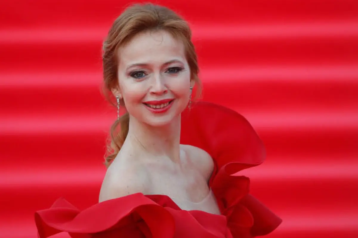 Zaxarova anasını paylaşdı