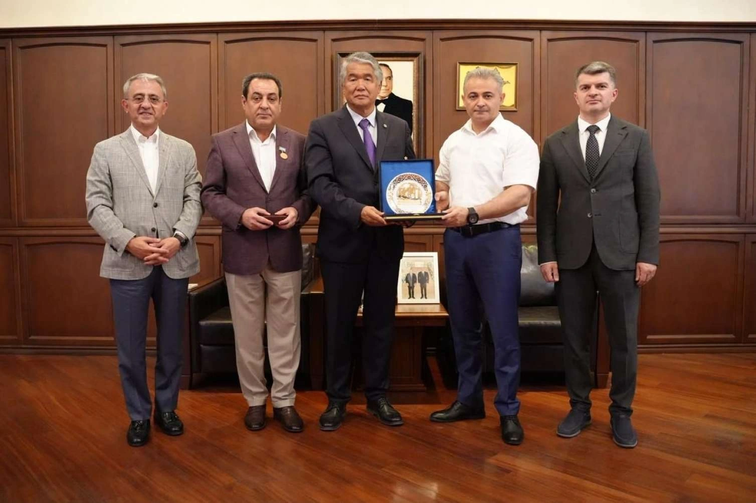 Rafiq Həşimov "TÜKRSOY" medalı ilə təltif edildi
