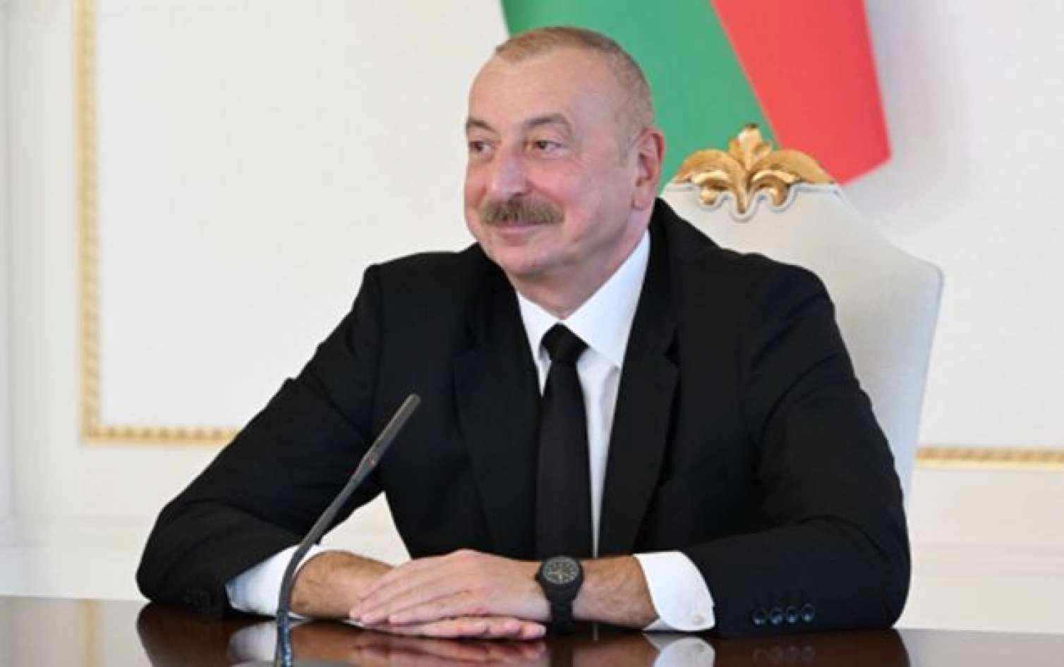 İlham Əliyev Mirziyayevin ad gününü təbrik etdi