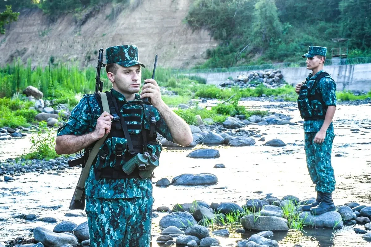 Ötən ay dövlət sərhədini pozan 16 əcnəbi saxlanılıb
