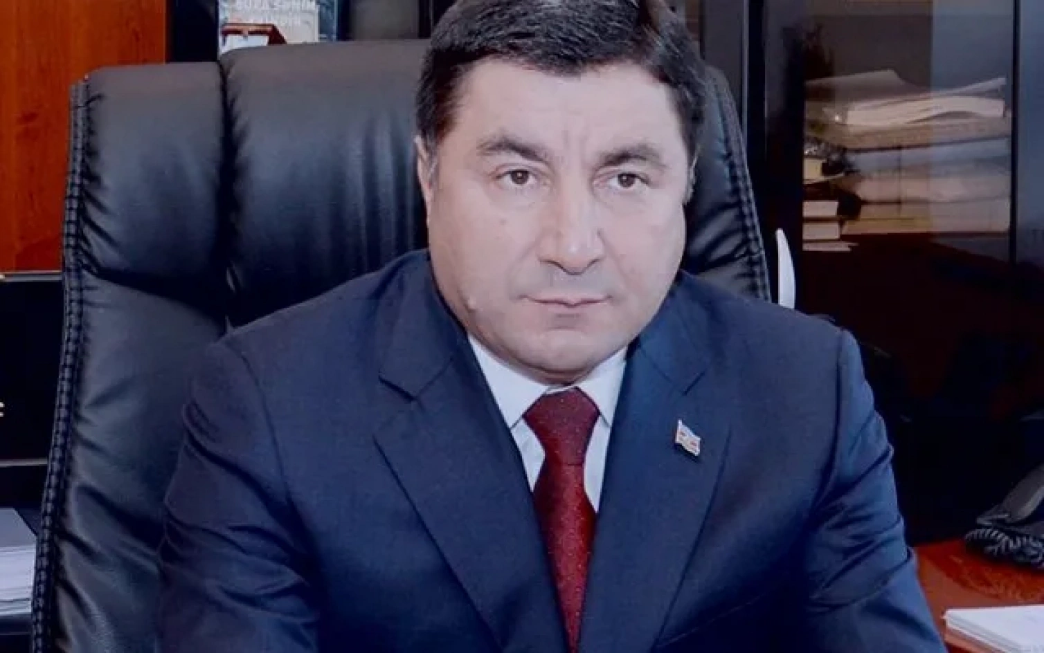Vidadi Zeynalovun oğlunun ölkədən çıxışına qadağa qoyuldu