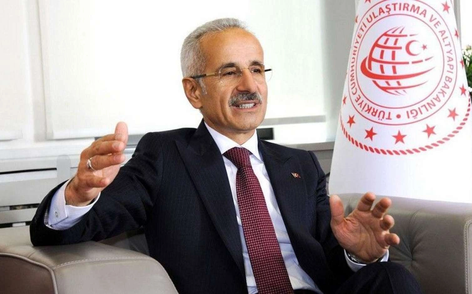 15 türk gəmisi Fars körfəzindən çıxdı – Uraloğlu