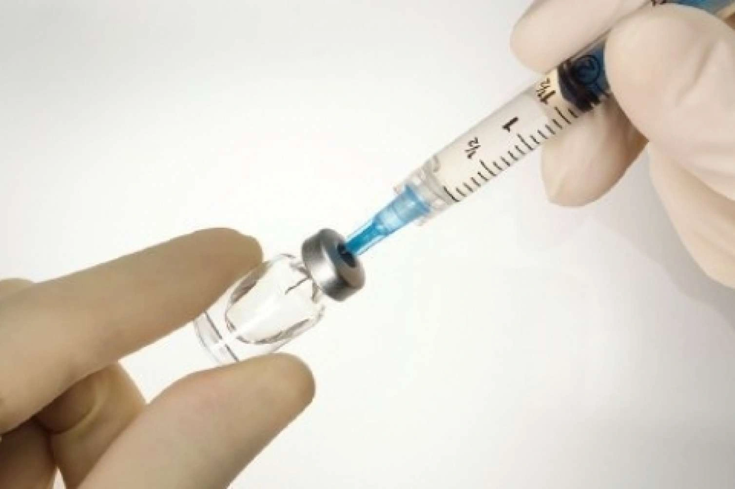 “Ebola virusu sürətlə yayılır” - ÜST