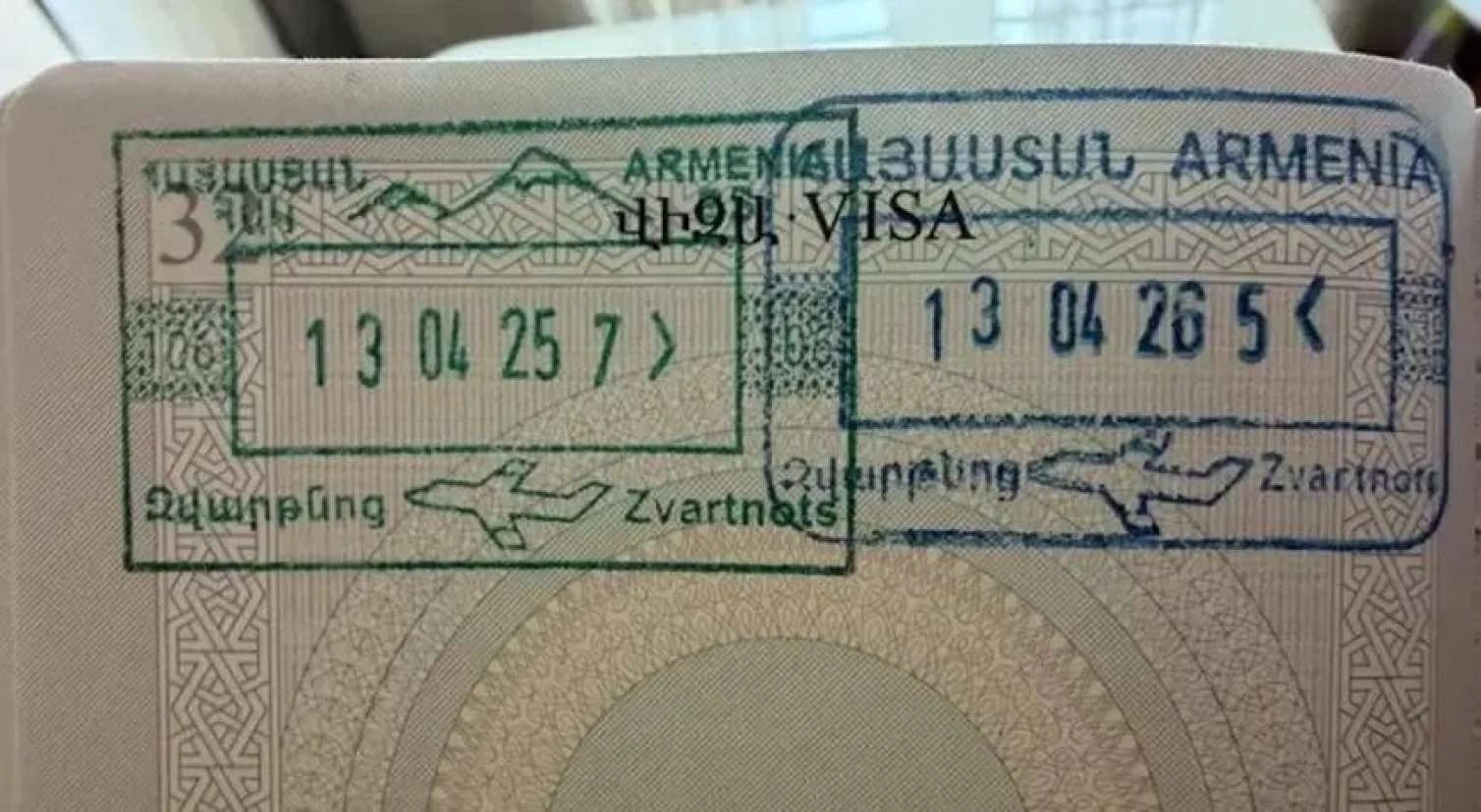 Ermənistan pasportlarında Ağrı dağı simvolu çıxarıldı