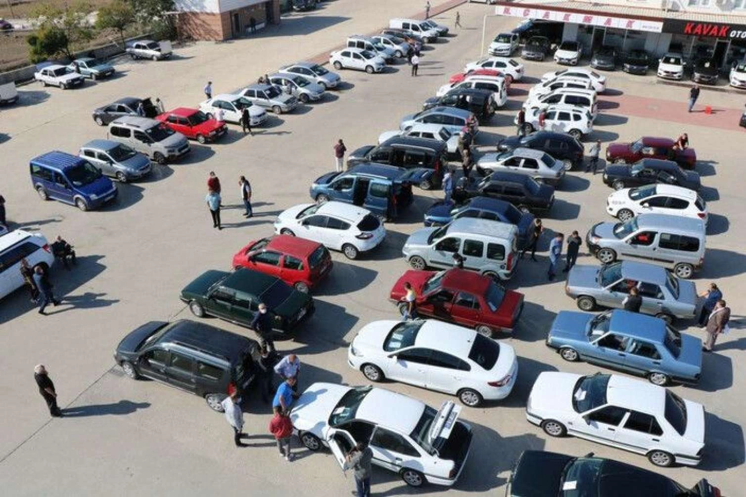 Ən tez dəyər itirən maşın markaları
