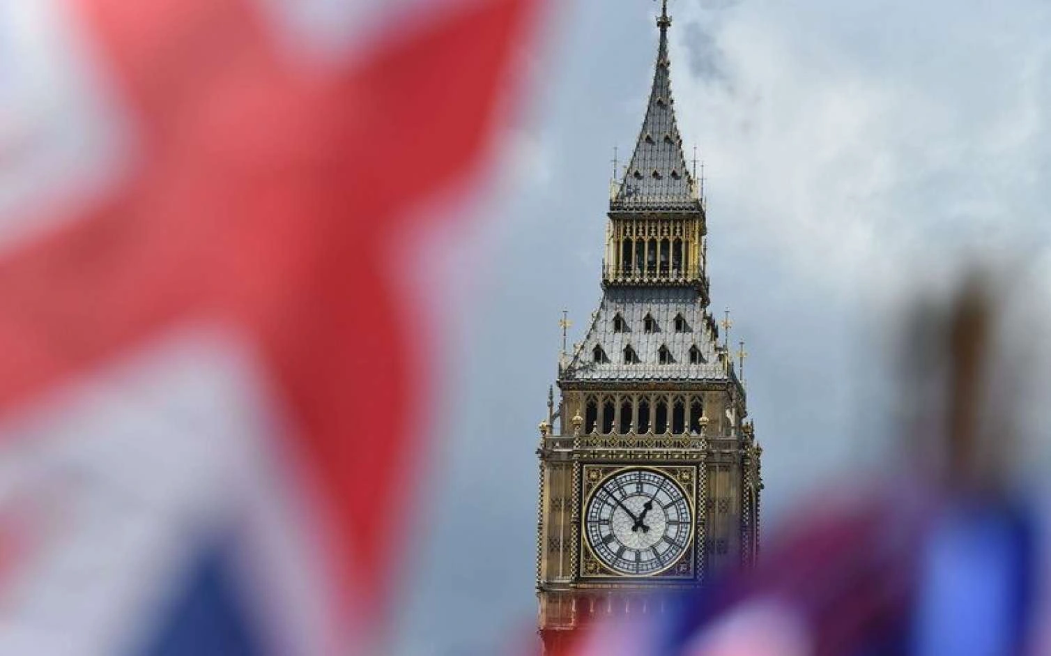 Britaniyanın yeni XİN və maliyyə nazirləri BƏLLi OLDU