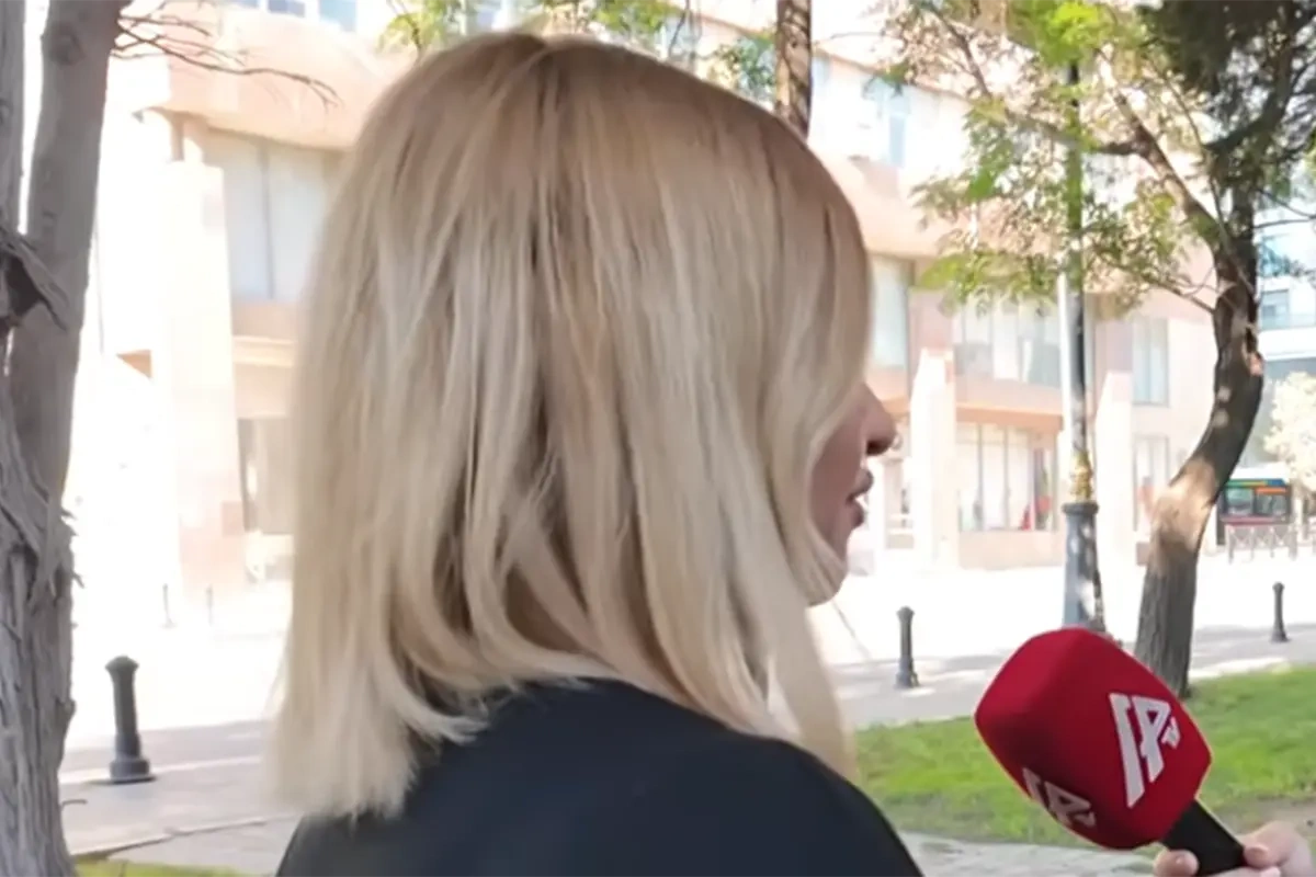 “SMM kimi işə götürüldüm, amma xadimə, ofisiant kimi istifadə edirdilər” - Video