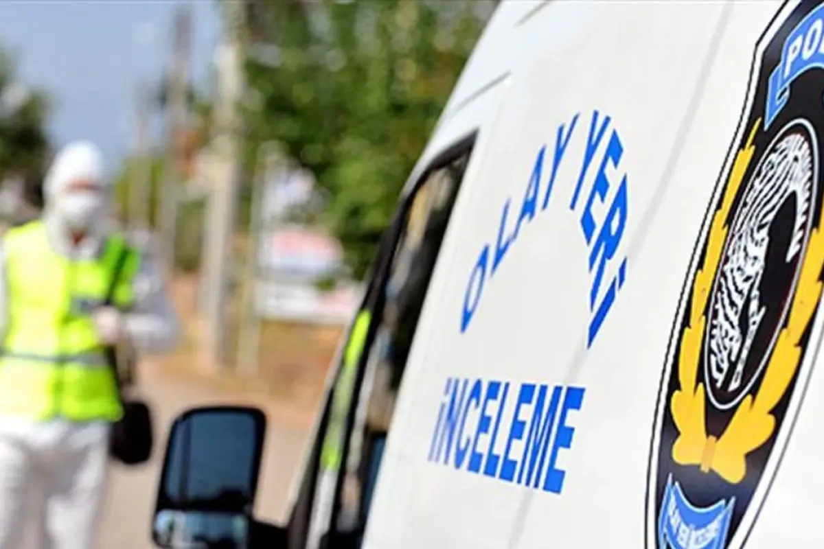 Boynuna yelləncəyin ipi dolanan 3 yaşlı qız həyatını itirdi