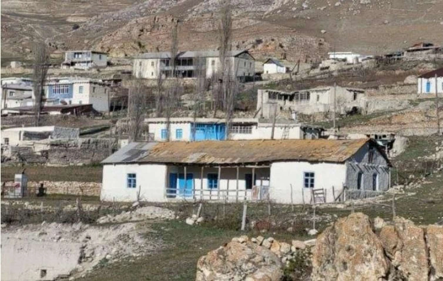 “10-15 ildən sonra kəndlərdə insan qalmaya bilər”