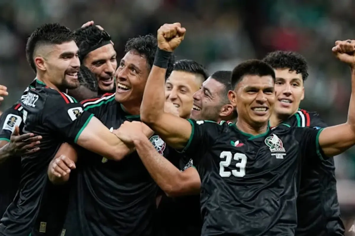 Meksika millisi dünya çempionatları tarixində ən yaxşı göstəricisinə imza atdı