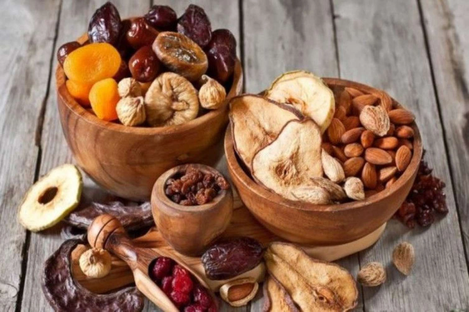 Kəndimizdə məhsul yerlə birdir, meyvə qurusunu isə