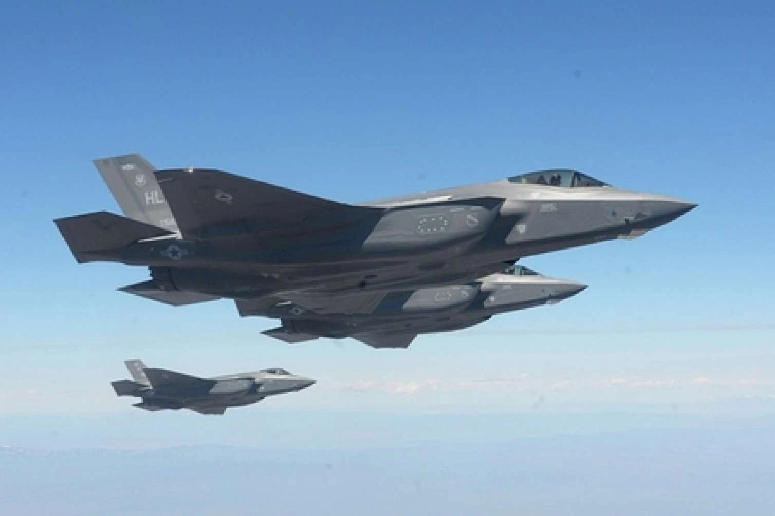 İran ABŞ-nin F-35 qırıcılarını məhv edib?