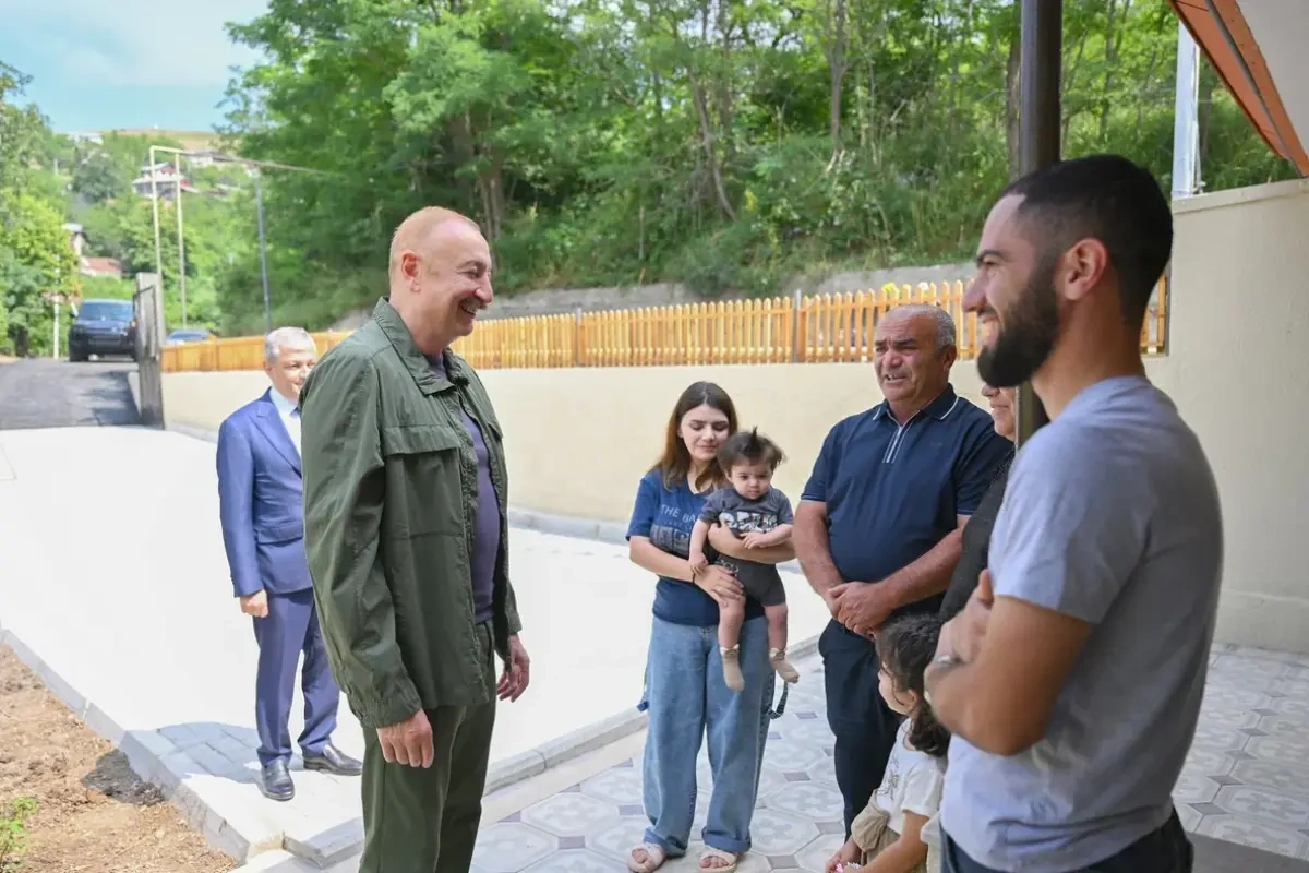"Artıq köçkün həyatı keçmişdə qaldı" – Prezident