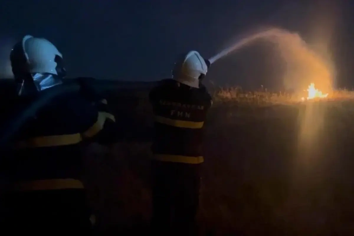 Qazaxda açıq ərazidə yanğın oldu