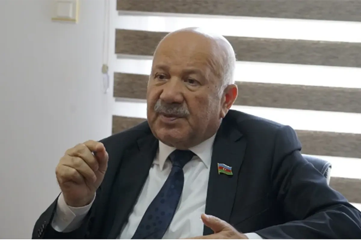 “Əsl şikayəti olan gedib sözünü nazirə deyə bilmir”