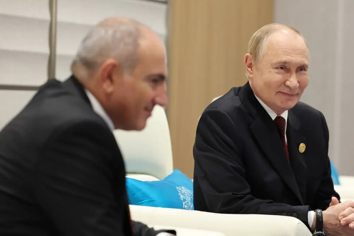 Paşinyanla Putin telefonla danışdı