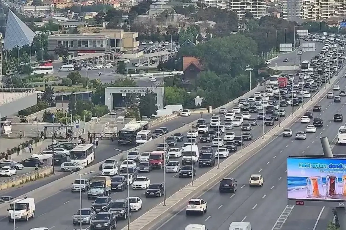 Bu yollarda sıxlıq var - SİYAHI