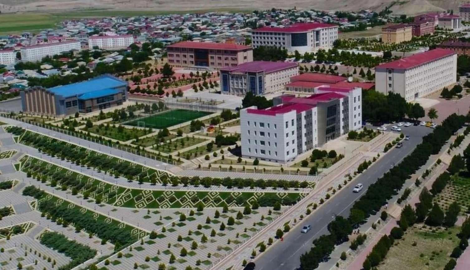 Tələbələr üçün1000 yerlik yataqxana kompleksi