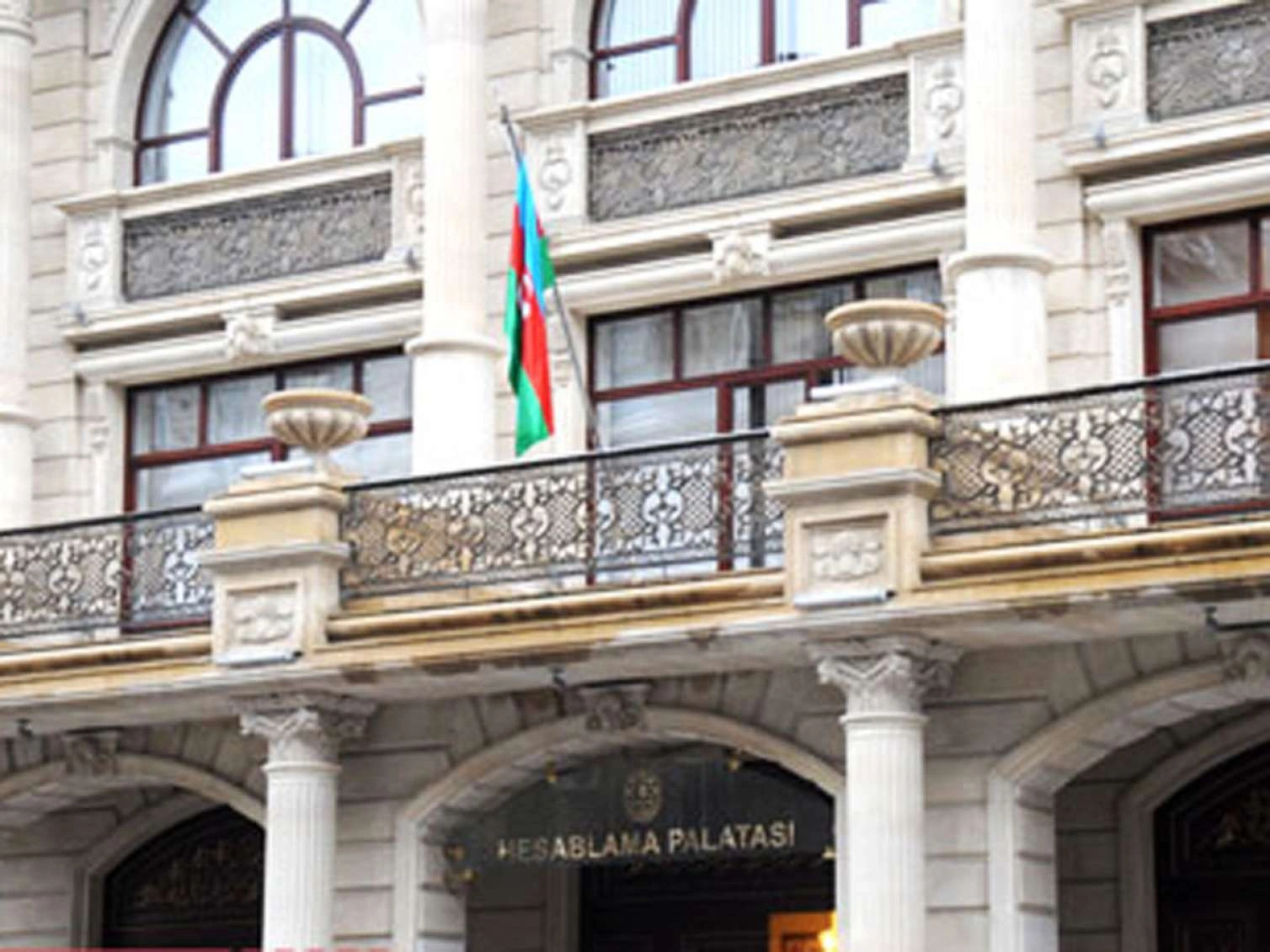 Hesablama Palatasının səlahiyyəti artırılır: Hər kəsdən məlumat tələb edə biləcək