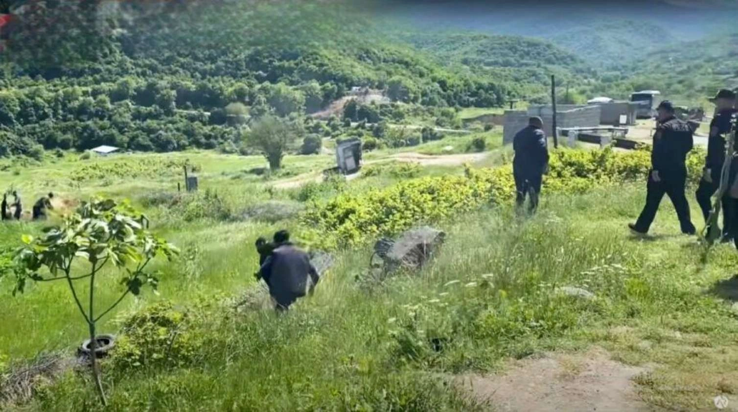 Azərbaycanlılar kəndə girdi, ermənilərin gözü önündə bunu etdi – Sakinlər təəccüb içində
