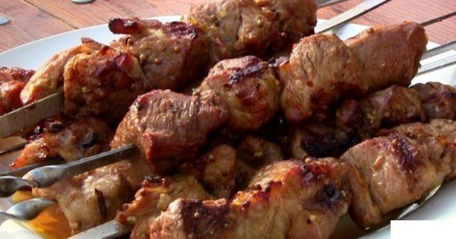 3 manatlıq kabablarda at əti təhlükəsi var?