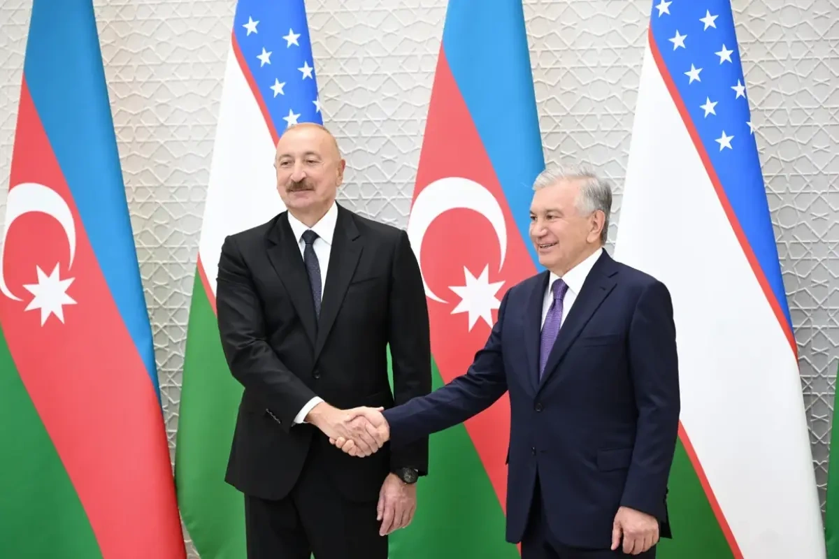 Şavkat Mirziyoyev "Heydər Əliyev" ordeni ilə təltif edildi