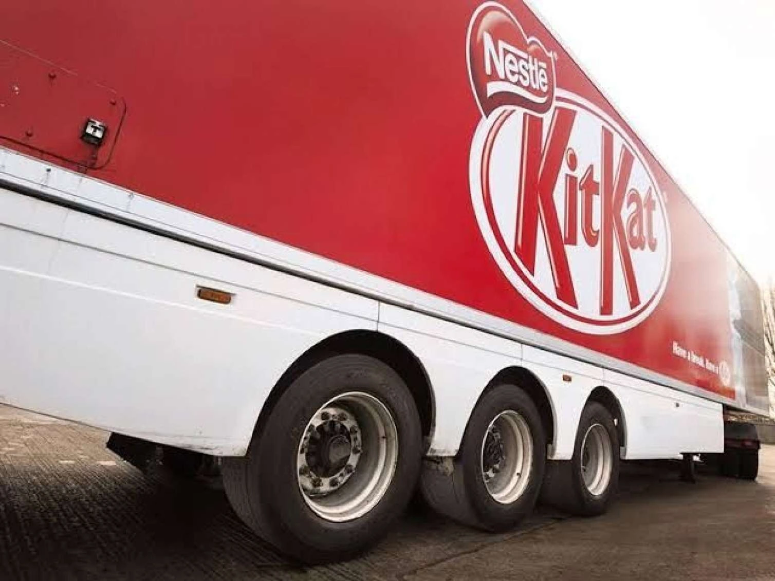 “Nestle”nin 12 ton şokoladı oğurlandı, qazanan yenə özü oldu