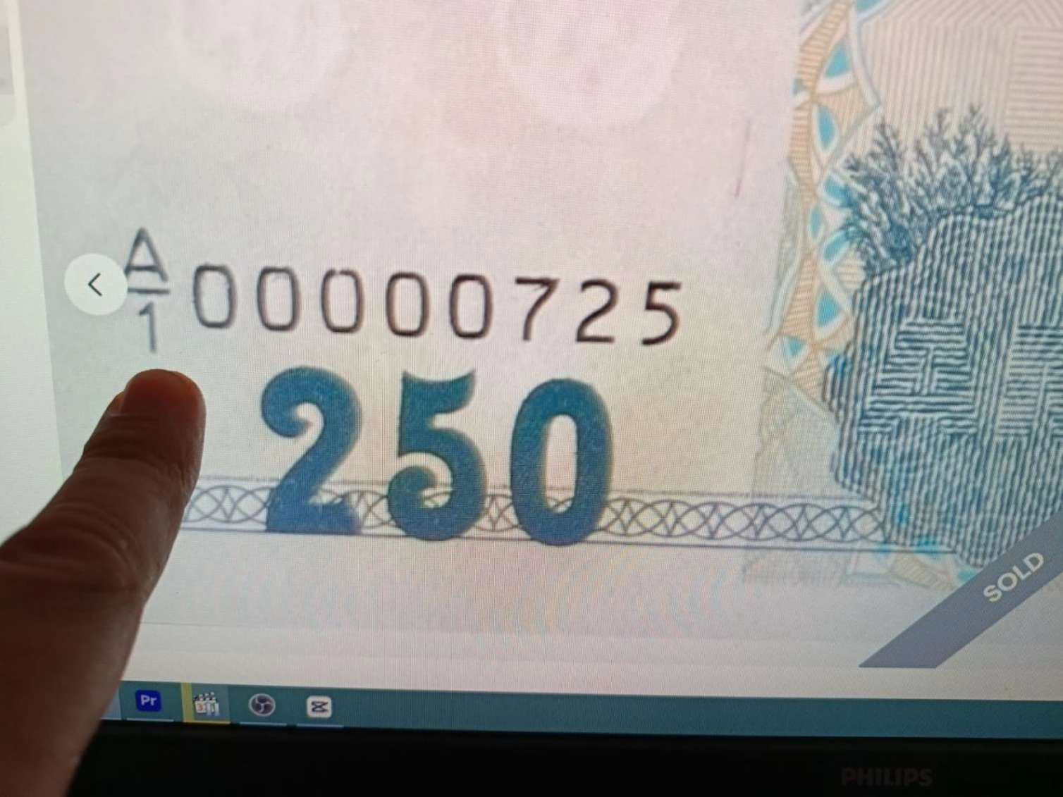Köhnə 250 manat hərracda yüksək qiymətə satıldı -
