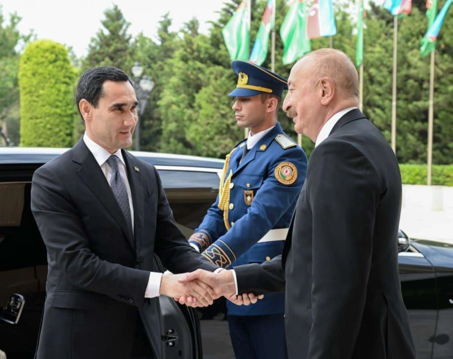 Berdiməhəmmədovun rəsmi qarşılanma mərasimi oldu