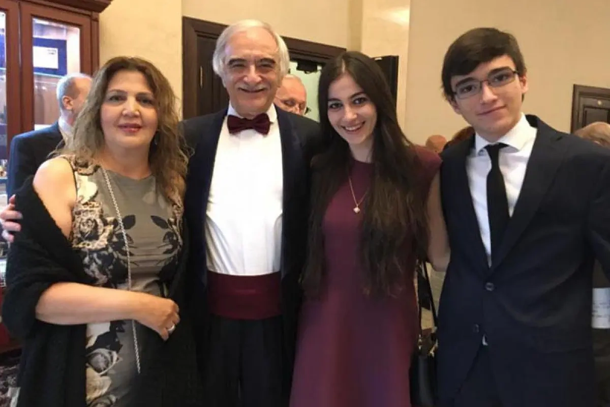 Polad Bülbüloğlunun ikinci həyat yoldaşından evlilik iddialarına REAKSİYA