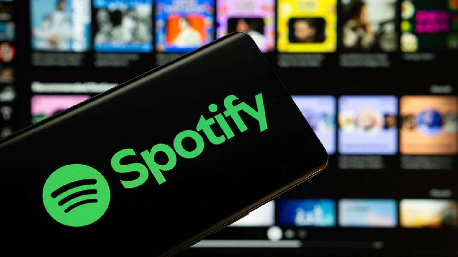 “Spotify”dan yeni rekord: 300 milyon ödənişli abunəçi