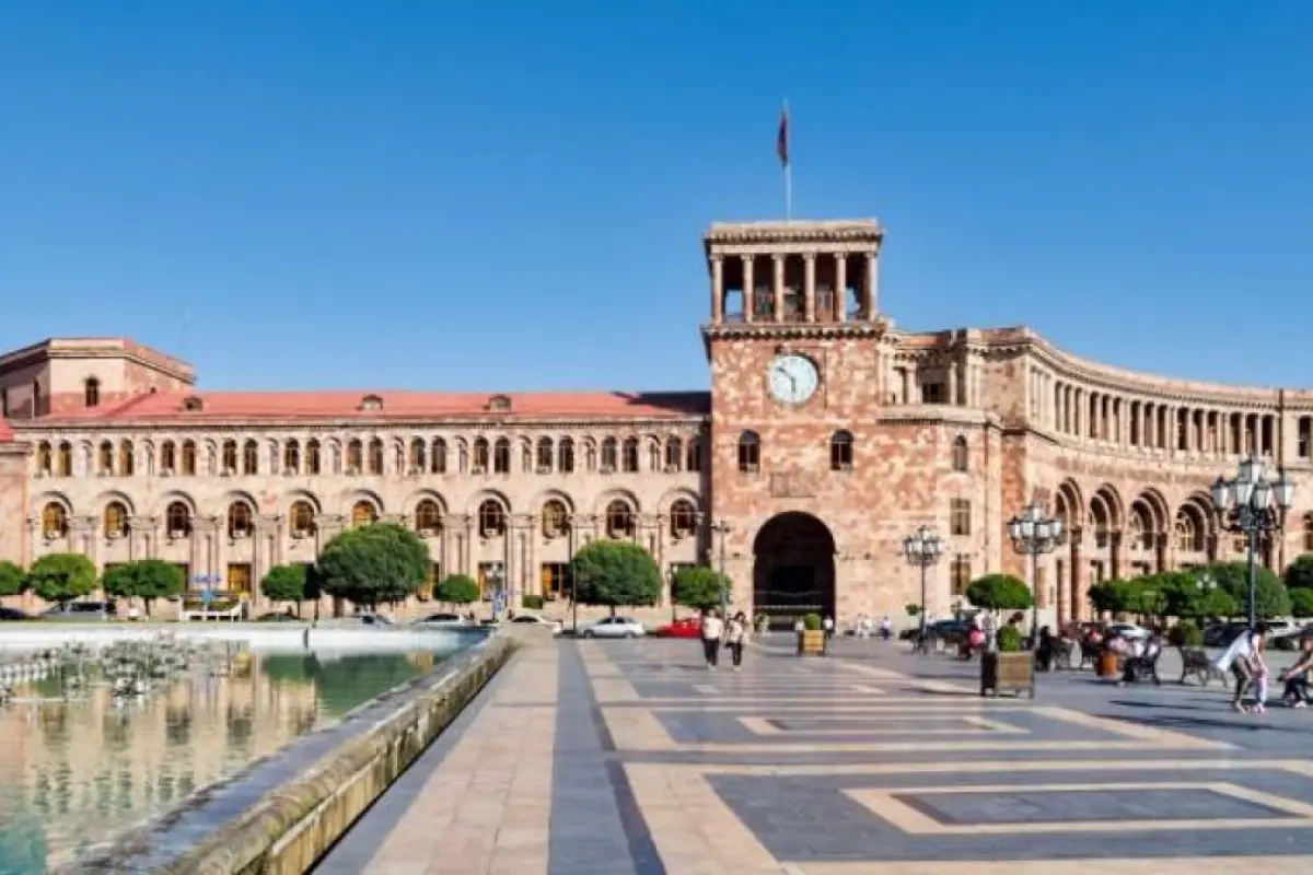 Ermənistanda siyasi qüvvələrlə bağlı SƏRT QƏRAR