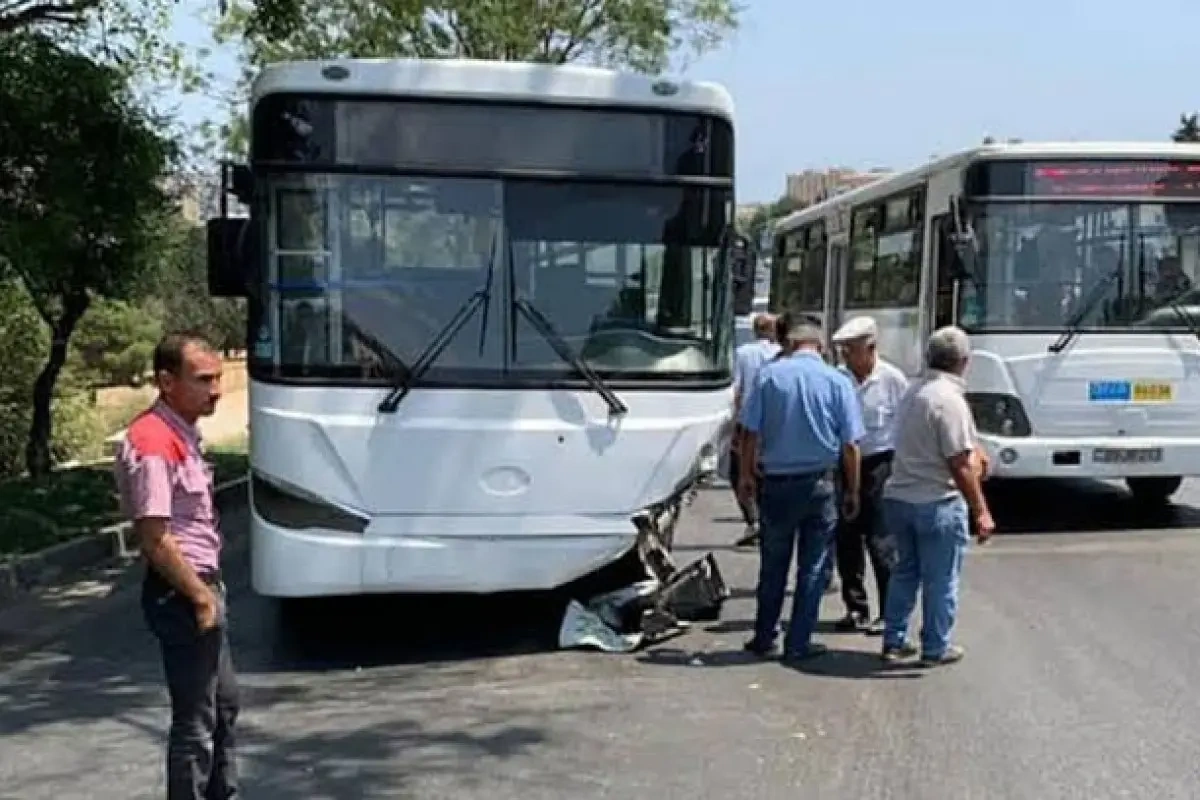 İki avtobusun toqquşması zamanı xəsarət alanların vəziyyəti açıqlandı