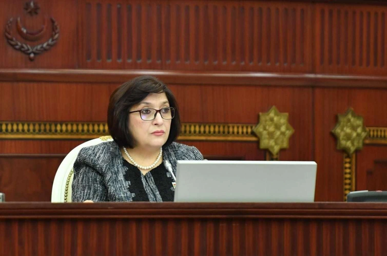 Sahibə Qafarova MM-in son iclasında niyə iştirak etmir?