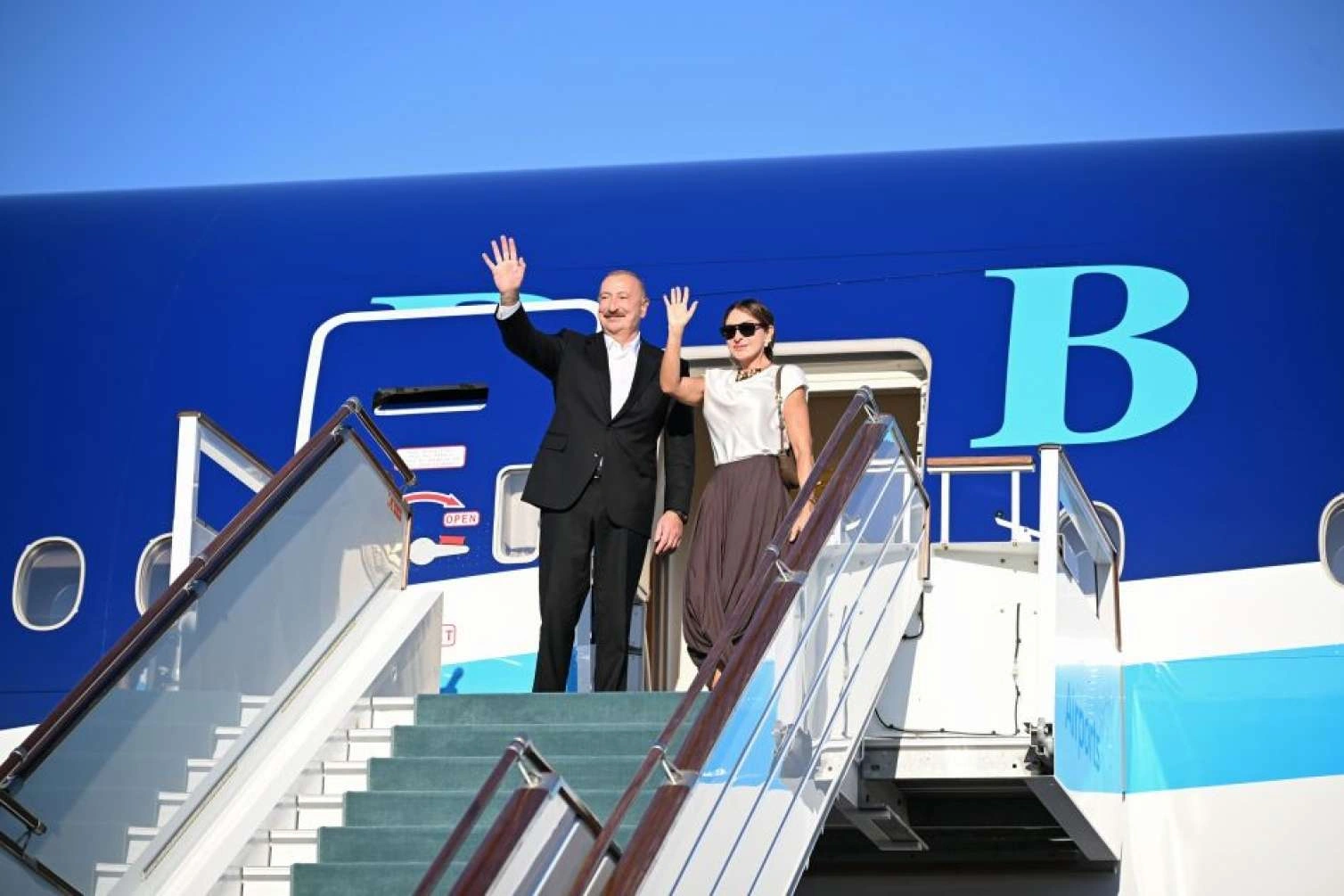 Prezident İlham Əliyevin Özbəkistana dövlət səfəri başa çatdı