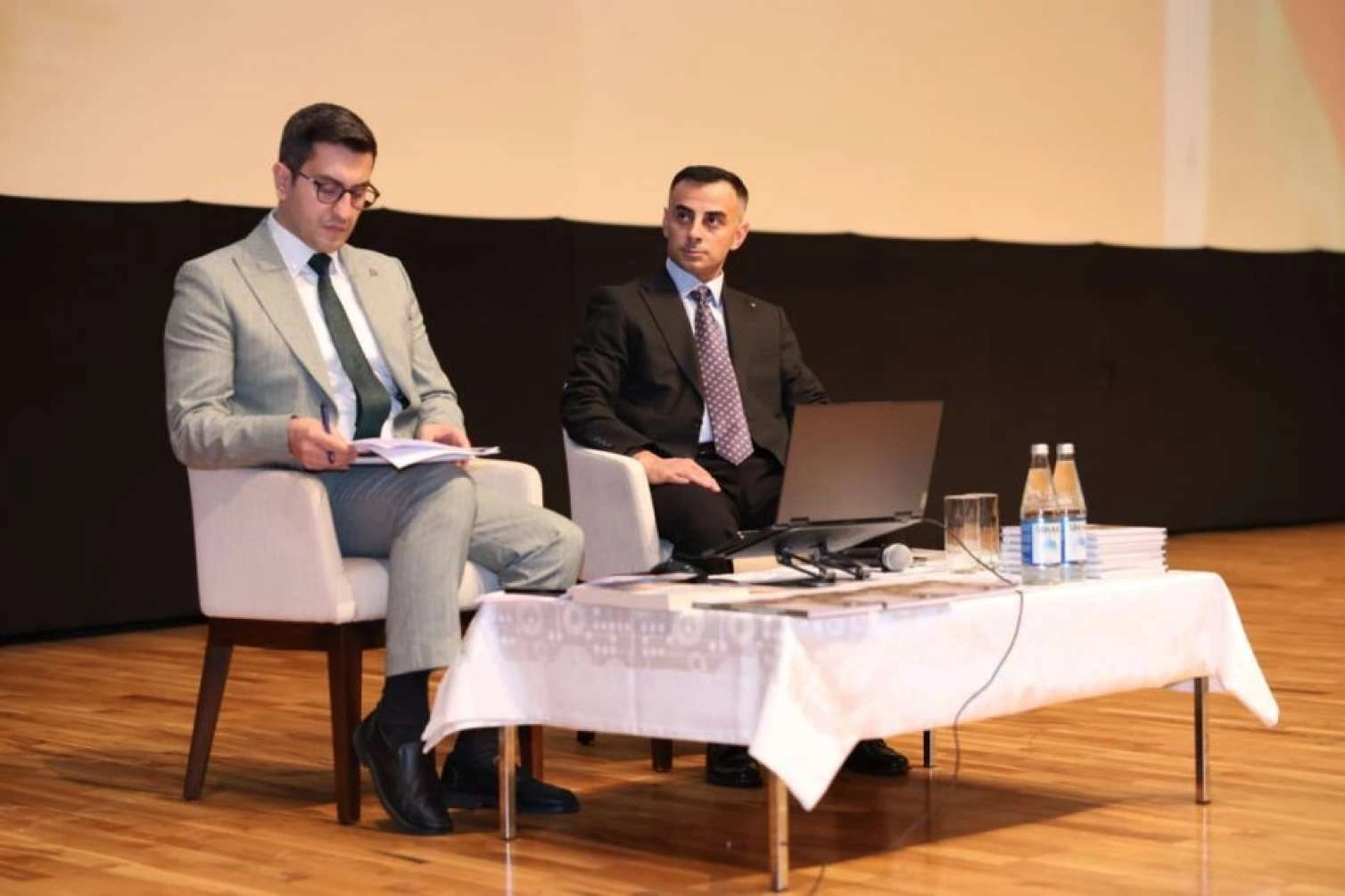 Yazıçı-publisist Aydın Tağıyevin kitabının təqdimatı oldu