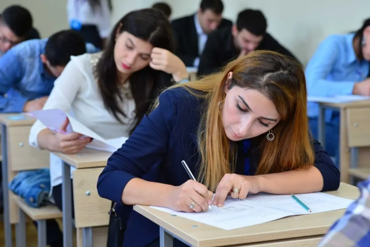 Ali məktəbələrə qəbul olunanların siyahısı bu tarixdə açıqlanacaq - DİM