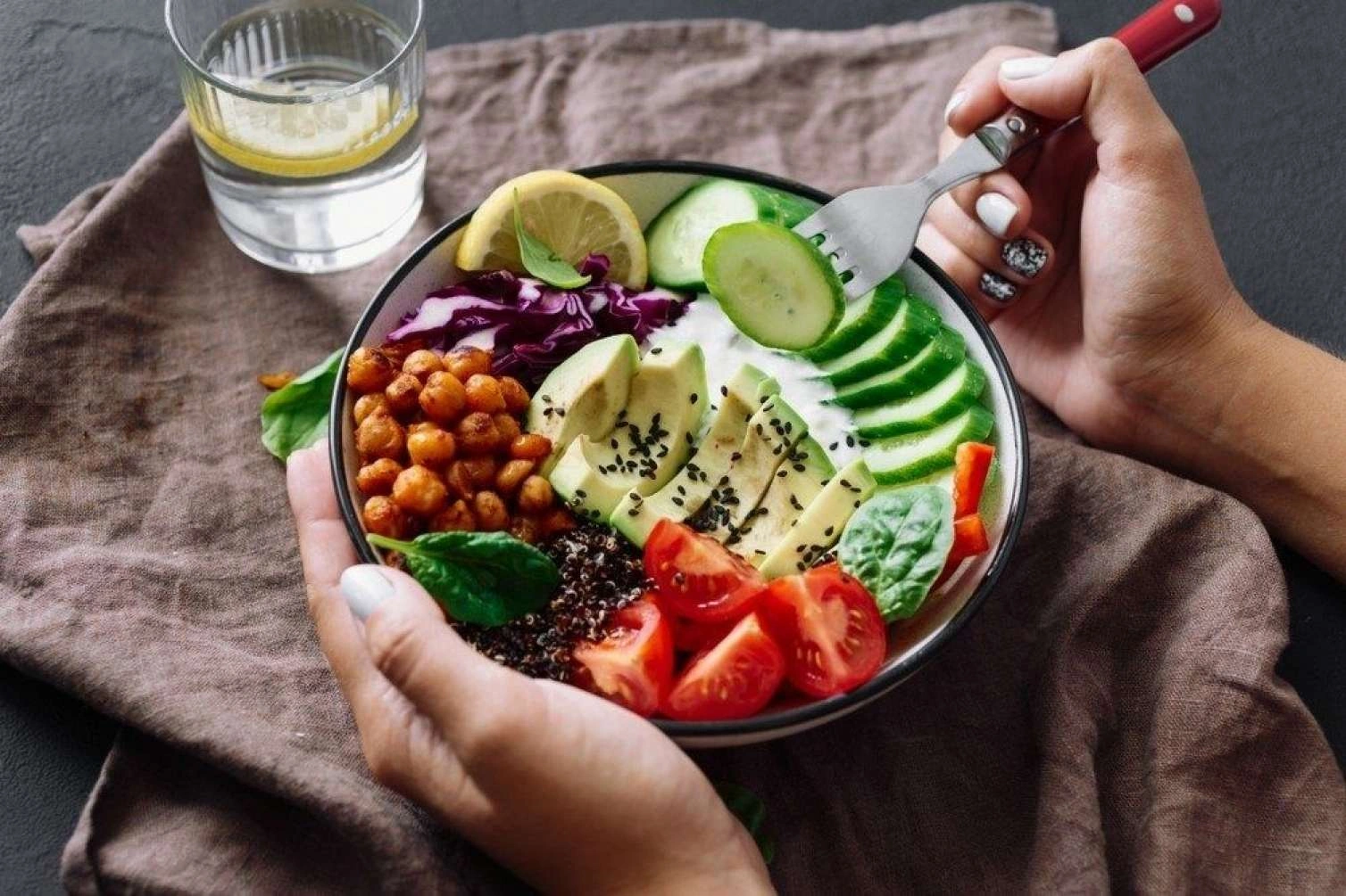Şəkər xəstəliyini 5 illik gecikdirən dieta...