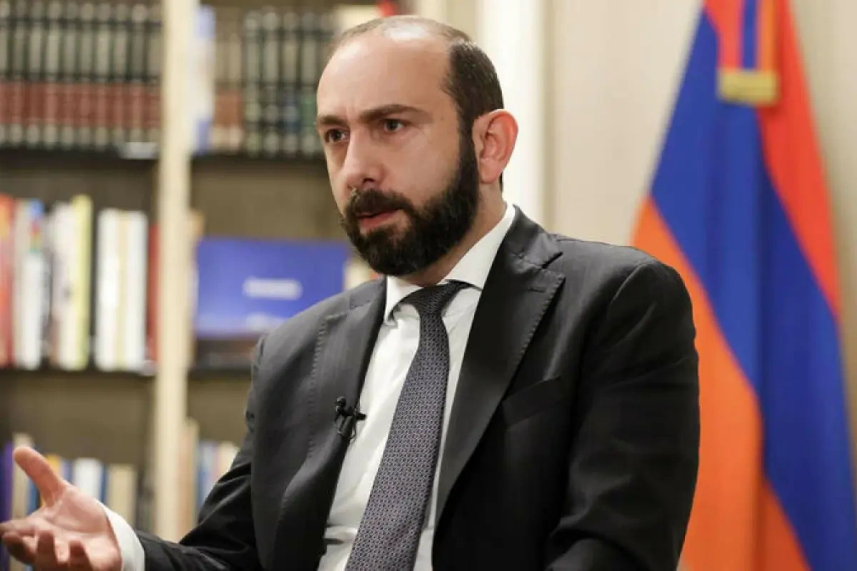 Mirzoyan İrana gedir