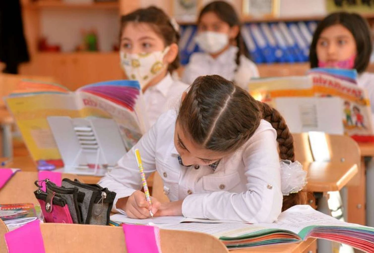 I sinifdə ev tapşırığına ehtiyac varmı? – Dünya ləğv edir, bəs biz?..